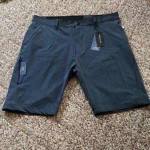 Men’s NWT Kenneth Cole Navy Tech Short - size 36 slim fit